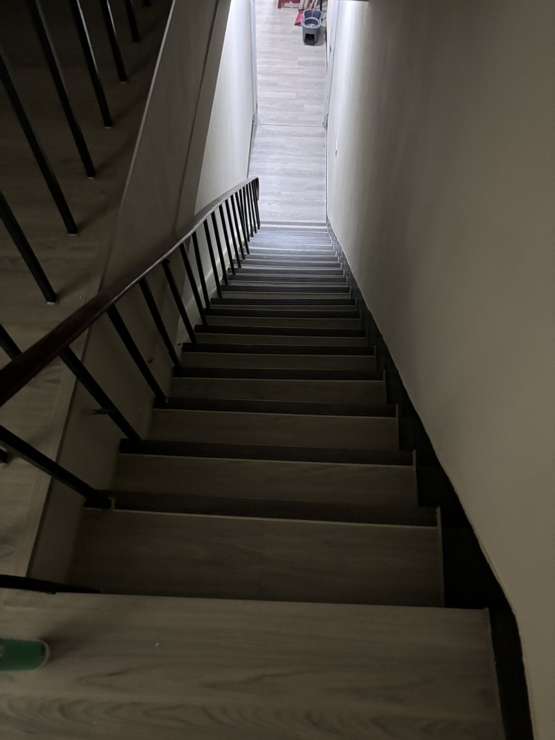 南投樓梯地板